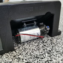 Load image into Gallery viewer, Burger Motorsports BMS 2 Gallon Universal Low Profile WMI Tank