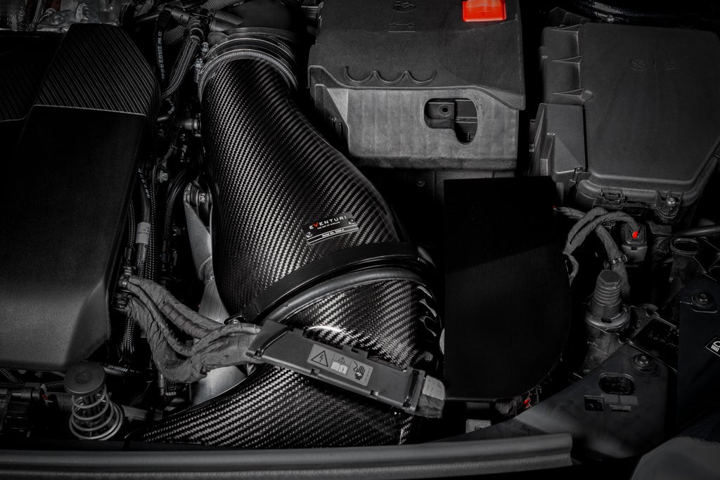Eventuri Mercedes AMG A45 CLA45 Black Carbon Intake System EVE 