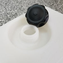 Load image into Gallery viewer, Burger Motorsports BMS 2 Gallon Universal Low Profile WMI Tank