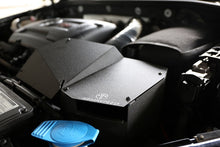 Load image into Gallery viewer, ARMA Speed Volkswagen Golf Mk7 Mk7.5 GTI / R 2.0 Aluminum Alloy Cold Air Intake CG85-02-0002