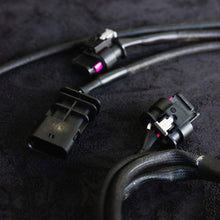 Load image into Gallery viewer, MAD BMW SUPRA MINI PLUG &amp; PLAY EXHAUST VALVE CONTROLLER MAD-101