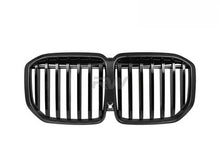 Load image into Gallery viewer, RW Carbon BMW G07 X7 LCI Carbon Fiber Grilles bmwg0701