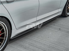 Load image into Gallery viewer, RW Carbon BMW G30 F90 Carbon Fiber Side Skirt Extensions bmwg30004