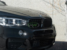 Load image into Gallery viewer, RW Carbon BMW F15 F16 F85 F86 Gloss Black Grilles bmwf15002