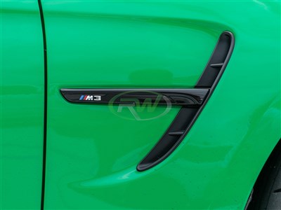 RW Carbon BMW F80 F82 F83 M3 M4 Gloss Black Fender Trim bmwf8x005