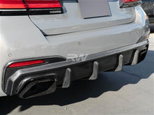 Load image into Gallery viewer, RW Carbon BMW G30 5-Series LCI RWS Carbon Fiber Diffuser bmwg30030