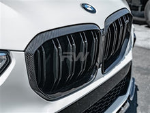 Load image into Gallery viewer, RW Carbon BMW F95 X5M Carbon Fiber Grille Surround bmwf95020