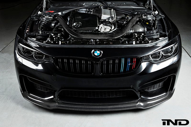 Eventuri BMW F8X M3 / M4 S55 Black Carbon / Colored Kevlar Engine Cover EVE-F8XM-KV-ENG