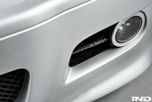 Load image into Gallery viewer, Eventuri BMW E46 M3 S54 Black Carbon Intake Scoop EVE-E46-SC