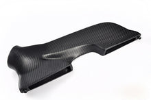 Load image into Gallery viewer, ARMA Speed BMW E9X 323i / 325i / 330i N52 Carbon fiber Cold Air Intake ARMABMWE9X-A