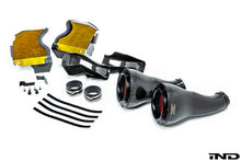 Load image into Gallery viewer, Eventuri BMW F90 M5 / F9X M8 Black Carbon Intake System - V2 EVE-F9XM5M8-CF-INT