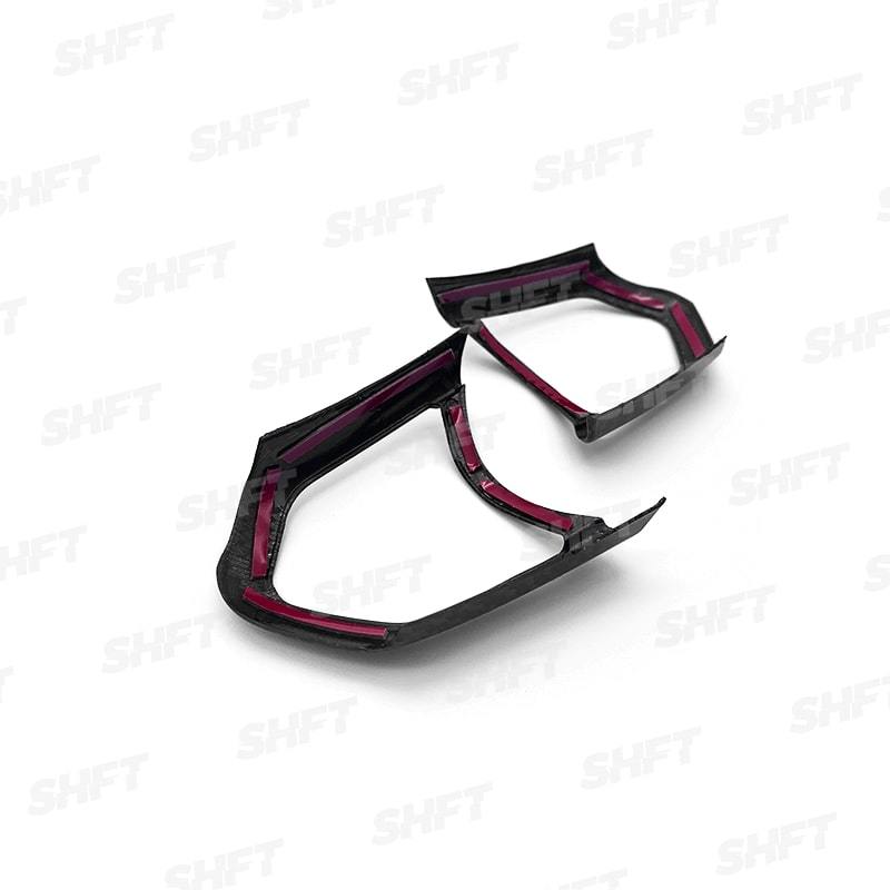 RFF SHFT STEERING WHEEL BUTTON FRAME TRIM IN CARBON FIBRE LOOK WITH GLOSS FINISH